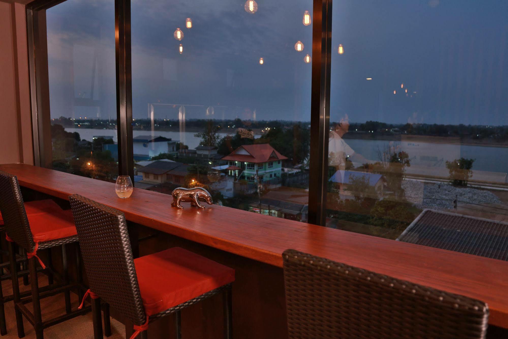 Amanta Hotel Nongkhai Nong Khai Exteriör bild