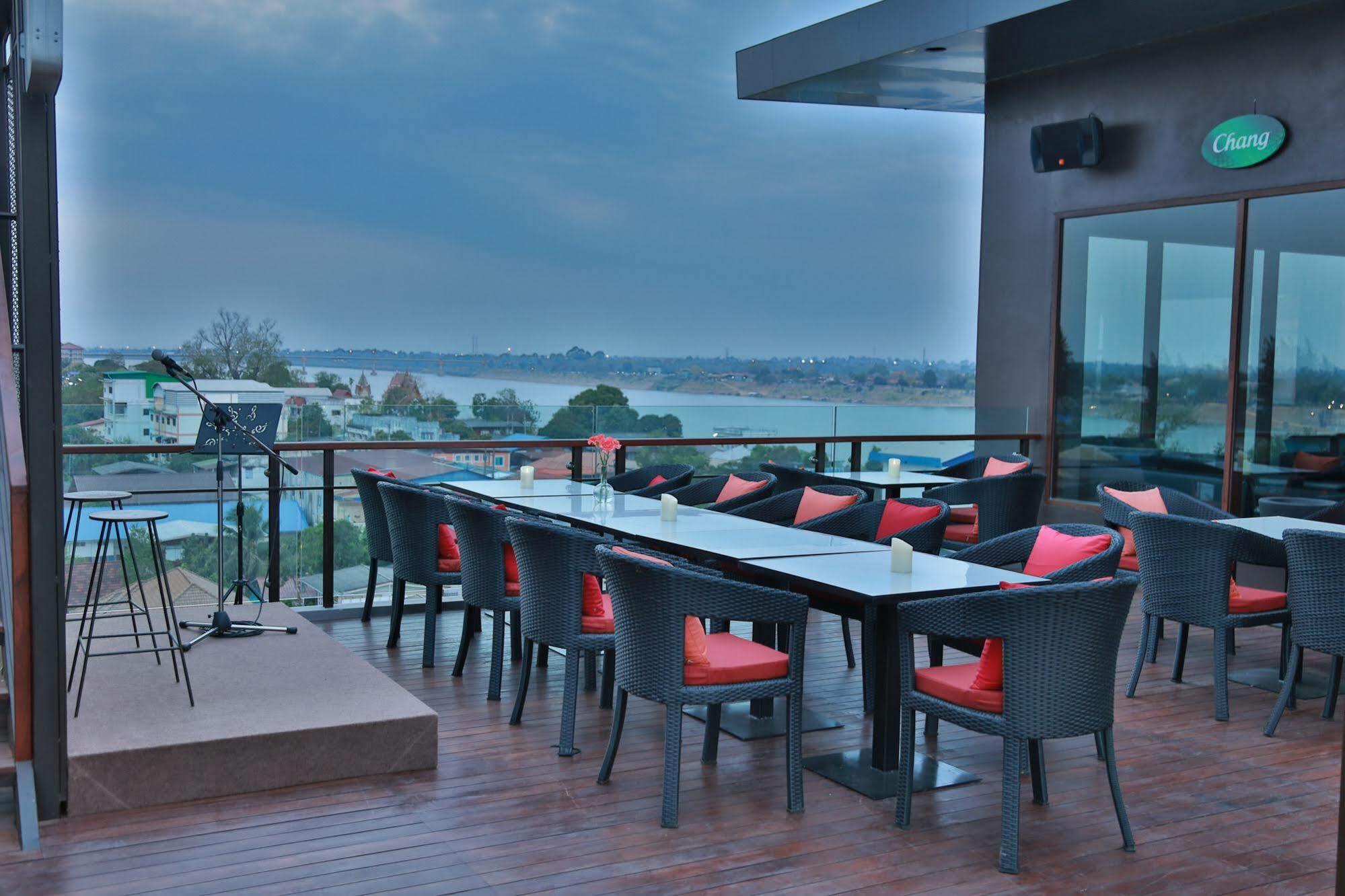 Amanta Hotel Nongkhai Nong Khai Exteriör bild